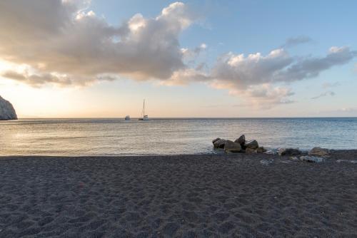 Hotel Porto Perissa ภายนอก รูปภาพ